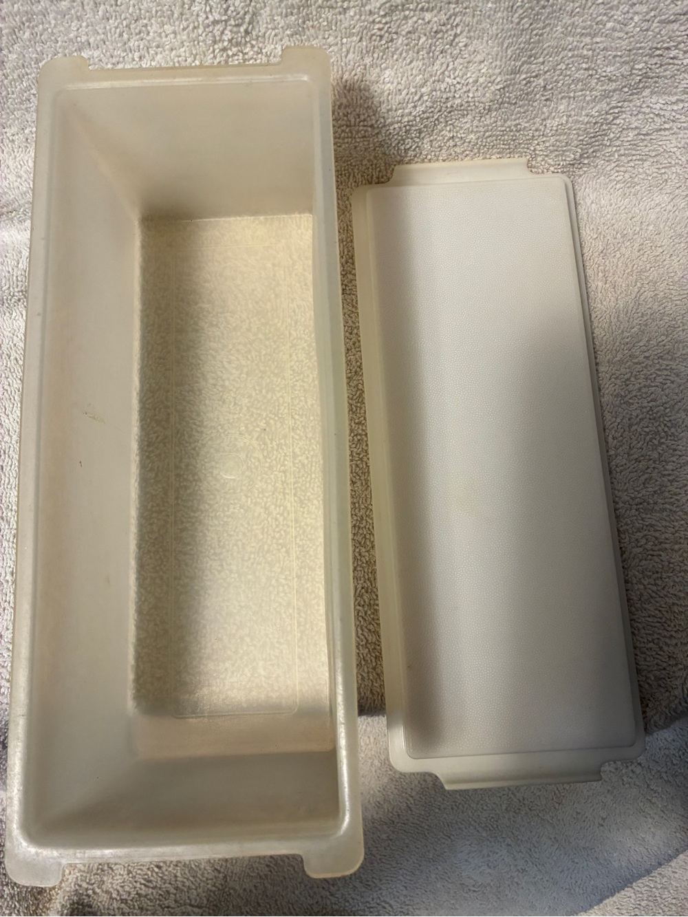 Vintage Tupperware Rectangular Cheese Keeper Translucent Ivory - Picture 4 of 7